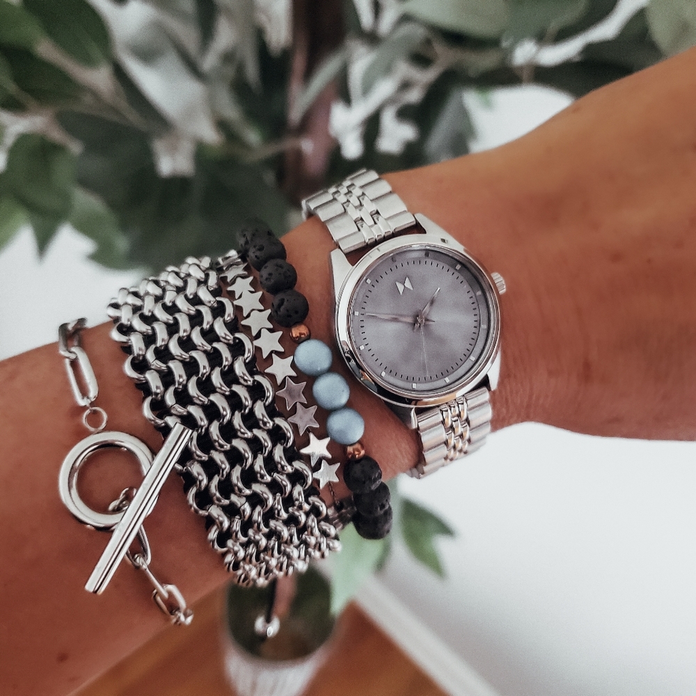 Mvmt watch